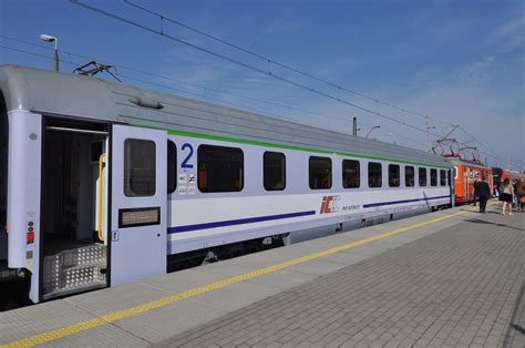 PKP Intercity pokazały na Trako zmodernizowane wagony zdjęcia Rynek