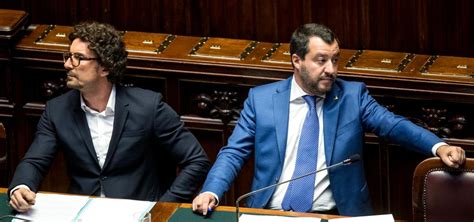 Salvini Vs Toninelli Su Tav E Tilt Treni Crisi Lega M5s Troppe Opere