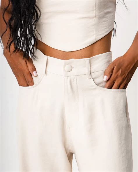 calça Carmem nude AERREE