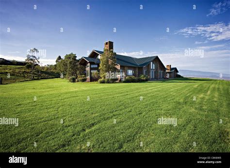 Luxury home in Hawaii Stock Photo - Alamy