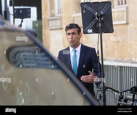 Rishi sunak interview hi-res stock photography and images - Alamy