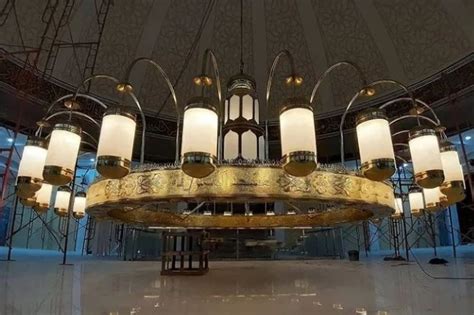 Lampu Nabawi Artistik Kuningan Lion Art Gallery