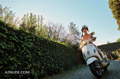 Marisa Papen Naked Photos From Rome Italy Aznude