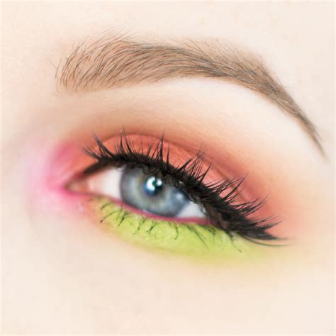 Hot Pink, Lime Green and Copper Bright Eye Shadow Tutorial ...