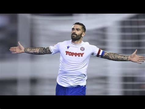 PANENKA ZA 50 GOL U DRESU HAJDUKA MARKO LIVAJA YouTube