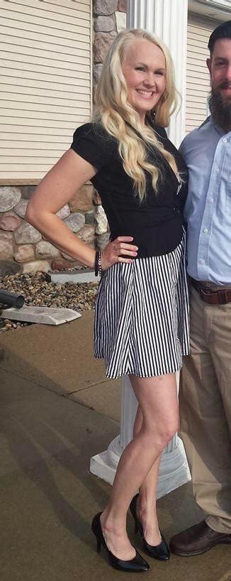 Blonde Milf In A Skirt With Her Legs And Heels On Show Mouthwatering R Dlah