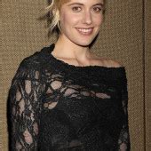 Greta Gerwig Nude Pictures Onlyfans Leaks Playboy Photos Sex Scene Uncensored