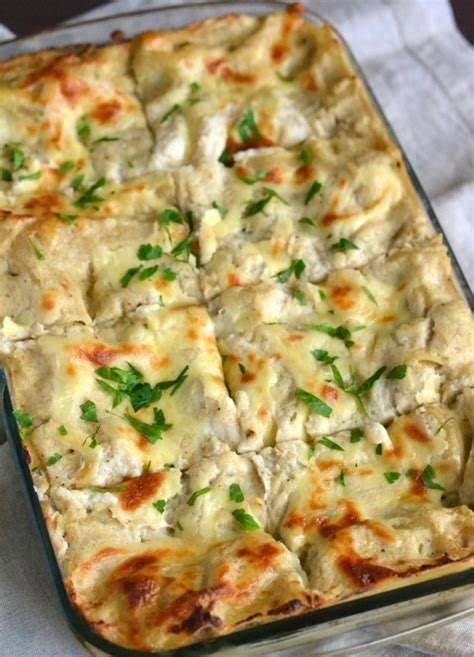 Chicken Alfredo Lasagna – 99easyrecipes