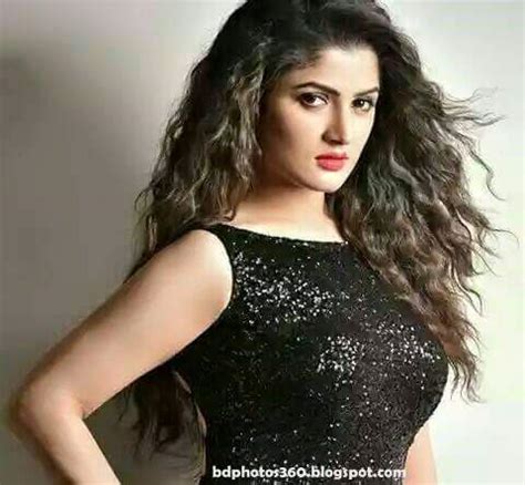 Srabanti Chatterjee Hot HD Photos Hot Cutey Smiley Sharee