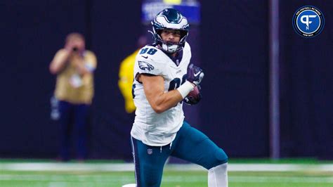 Dallas Goedert Injury Update: Examining Whether the Eagles TE Will Play ...