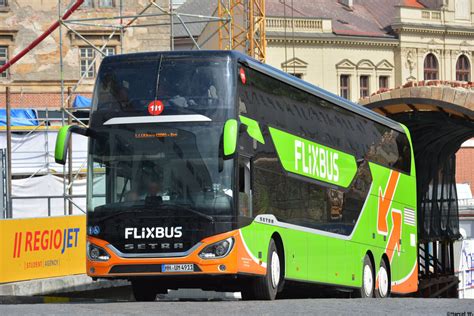 27 04 2019 CZ Prag Flixbus HH UM 4911 Setra S 431 DT