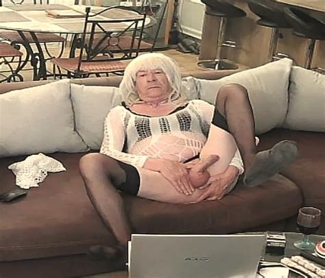 Show Your Pussy And Clit 10 Pics XHamster