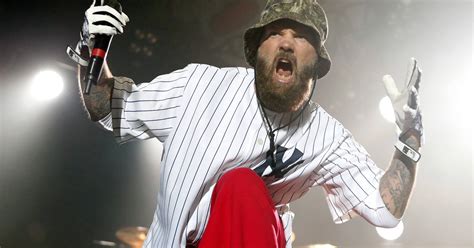 Fred Durst Dos Limp Bizkit Começa Nova Digressão Com Novo Visual Expresso