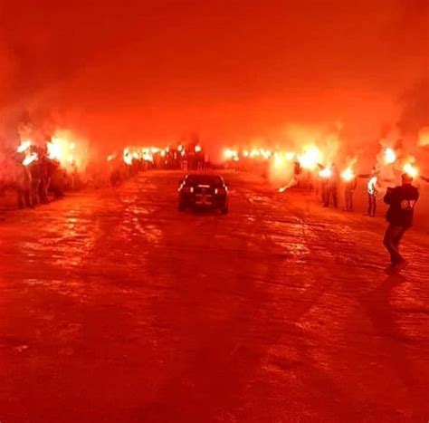 Pyro Empfang Am Holstein Stadion F R Erkrankten Kiel Fan