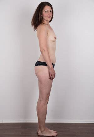 MILF Cachondas Desnudas Fotos Picantes De Maduritas Desnudas En HotNakedGirls Xxx