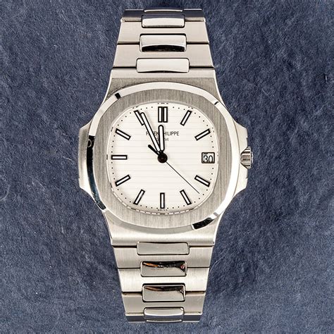 Buy Used Patek Philippe Nautilus A Bob S Watches Sku