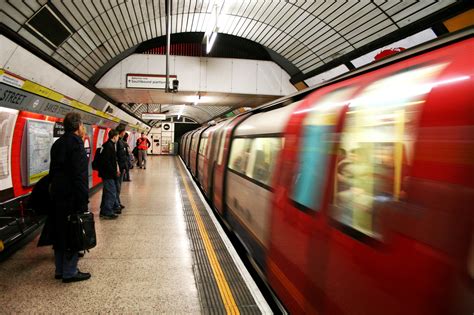 Metro Di Londra Guida Completa E Aggiornata Tfdt