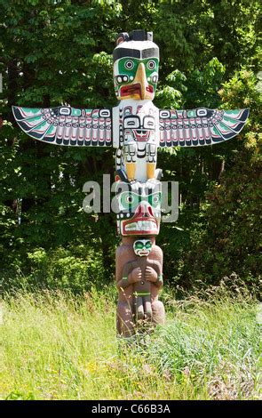 Indische Totempfähle im Stanley Park in Vancouver Kanada