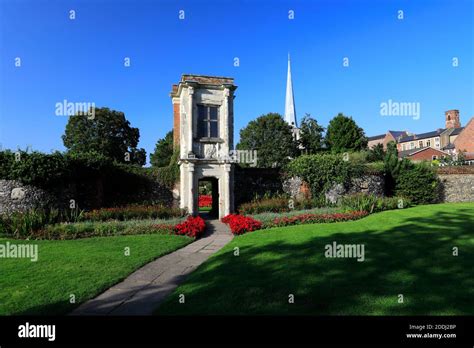 Summer View Of The Charter Tower Rose Gardens Hemel Hempstead Town