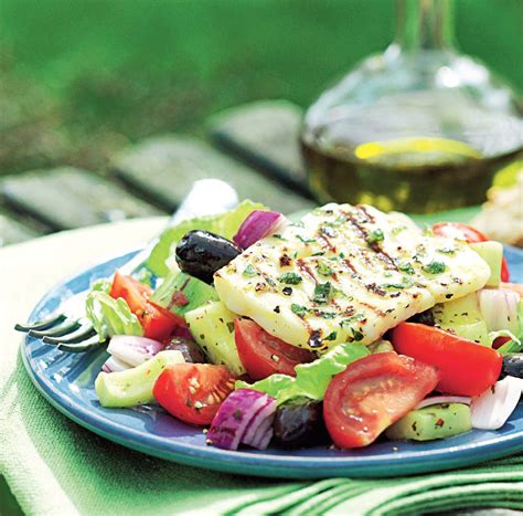 Recette Salade Grecque La Feta Grill E Marie Claire