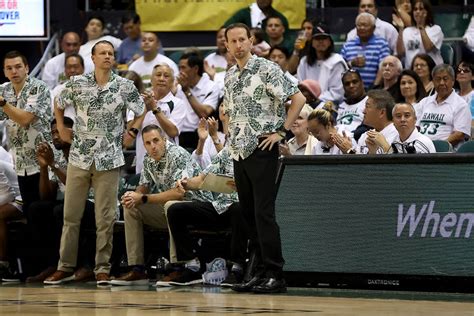 University of Hawaii basketball team begins to assemble in Manoa ...