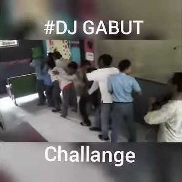 Dj gabut challenge SMK BUDI PERKASA - YouTube