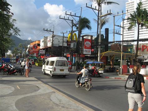 Gila Makan Phuket