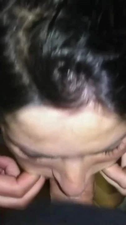 Ikonisch aus Komm auf das gesicht der milf hure betrügende EHEFRAU