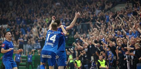 Dinamo Prvi Put U Povijesti Osvojio Naslov Prvaka Hrvatske U Futsalu