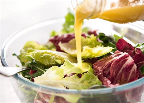 Дрессинг: что это такое и как его готовить? - Samchef.ru
