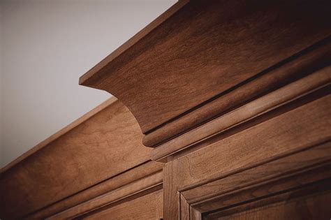 Extra Large Cove Molding With Single Bead Molding Kraftmaid