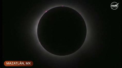 Eclipsa De Soare Din Aprilie Imagini Cu Fenomenul Astronomic Al