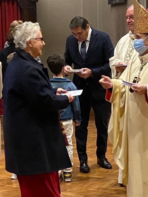 Santa Messa Celebrata Dallarcivescovo Di Milano Mons Delpini Nella