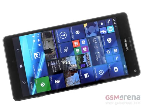 Microsoft Lumia 950 XL pictures, official photos