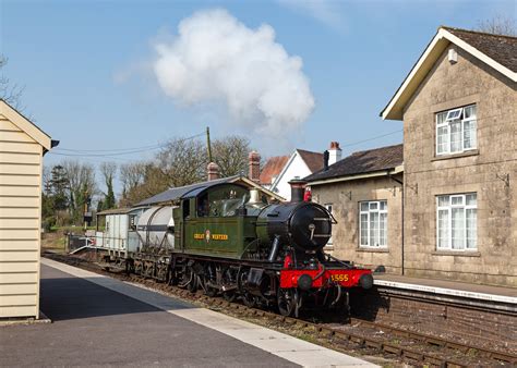 Cranmore Gwr Small Prairie Tank Steams Through Cranmo Flickr