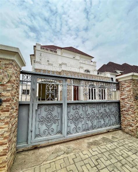 For Sale Solidly Build Bedroom Fully Detached Duplex With Bq