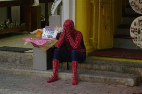 Novo roteirista do Homem Aranha já começa cagando HQFan