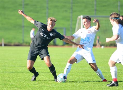 Fußball Kreisliga A1 Siegesserie des SV Baindt reißt in Berg