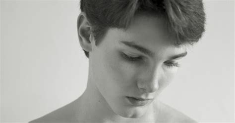 Gay Cultes Avec Un Ange Si Pur