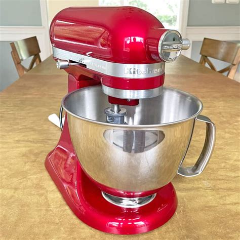 KitchenAid Stand Mixer Comparison Chart (Differences Explained)