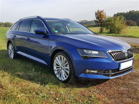 Skoda Superb Combi Nightfire Blau Skodacommunity De Das Skoda Forum