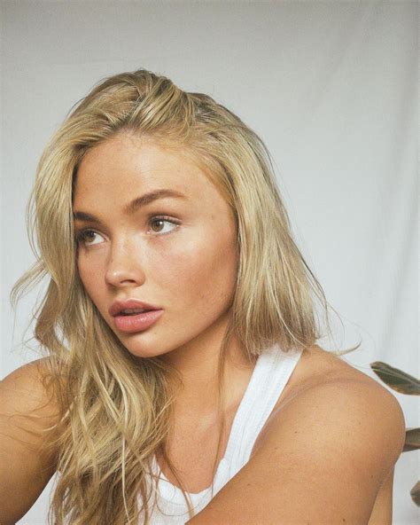 Natalie Alyn Lind Beautiful Hot Celebs Home