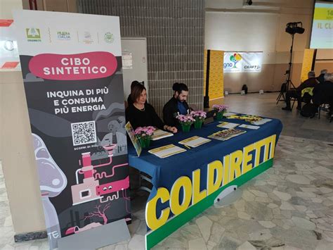 Coldiretti Lancia La Campagna Contro Il Cibo Sintetico Al Via La