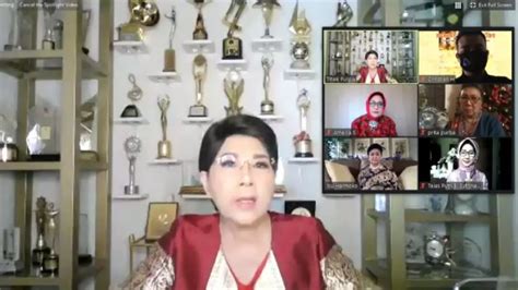 10 Potret Titiek Puspa Masih Segar Dan Tetap Berkarya Di Usia 83 Tahun