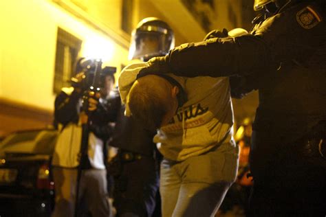 Al Menos 14 Detenidos En Una Nueva Noche De Protestas Contra La