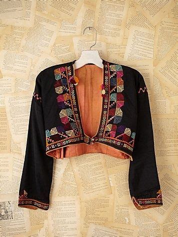 Pin By Kajal Valekar On Blouses Trendy Blouse Designs Unique Blouse