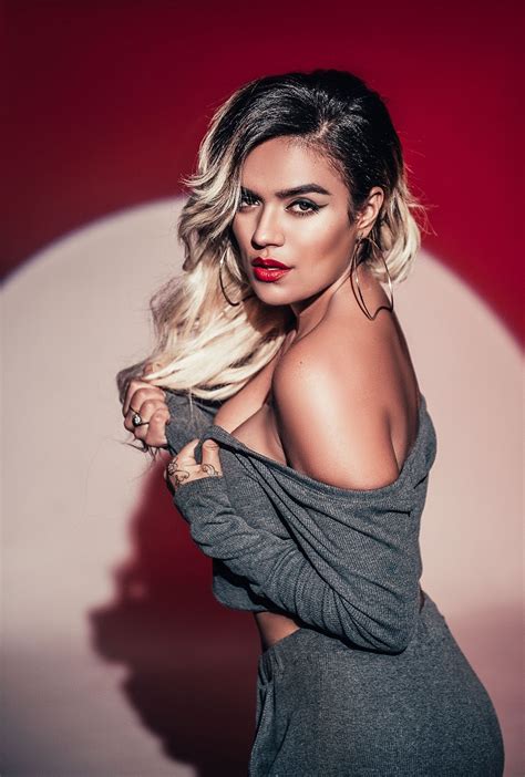 Karol G a punto de enseñarlo todo en sexy foto El Heraldo de San