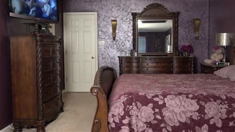 Upstairs Maid Has Sex In Bed