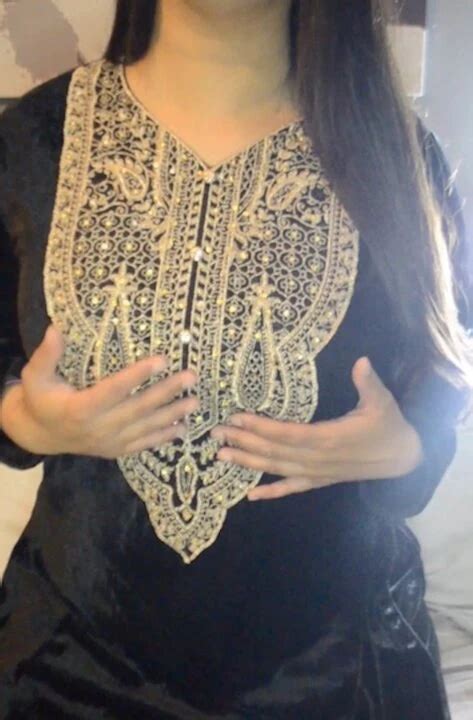 Britse Indische Slet Speelt Met Zwarte Dildo En Komt Klaar XHamster