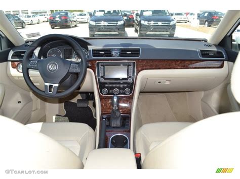 2013 Volkswagen Passat Tdi Sel Cornsilk Beige Dashboard Photo 69235647